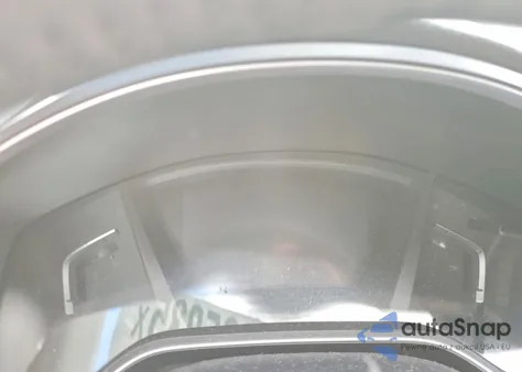 2018 Honda Cr-V Touring z USA, uszkodzony, nr VIN 7FARW2H98JE009671